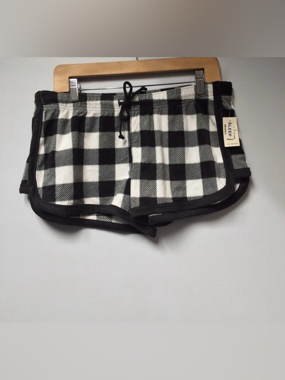 Aeropostale Buffalo Plaid Polyfleece Sleep Shorts in Black & White Sz M NWT - Picture 4 of 5
